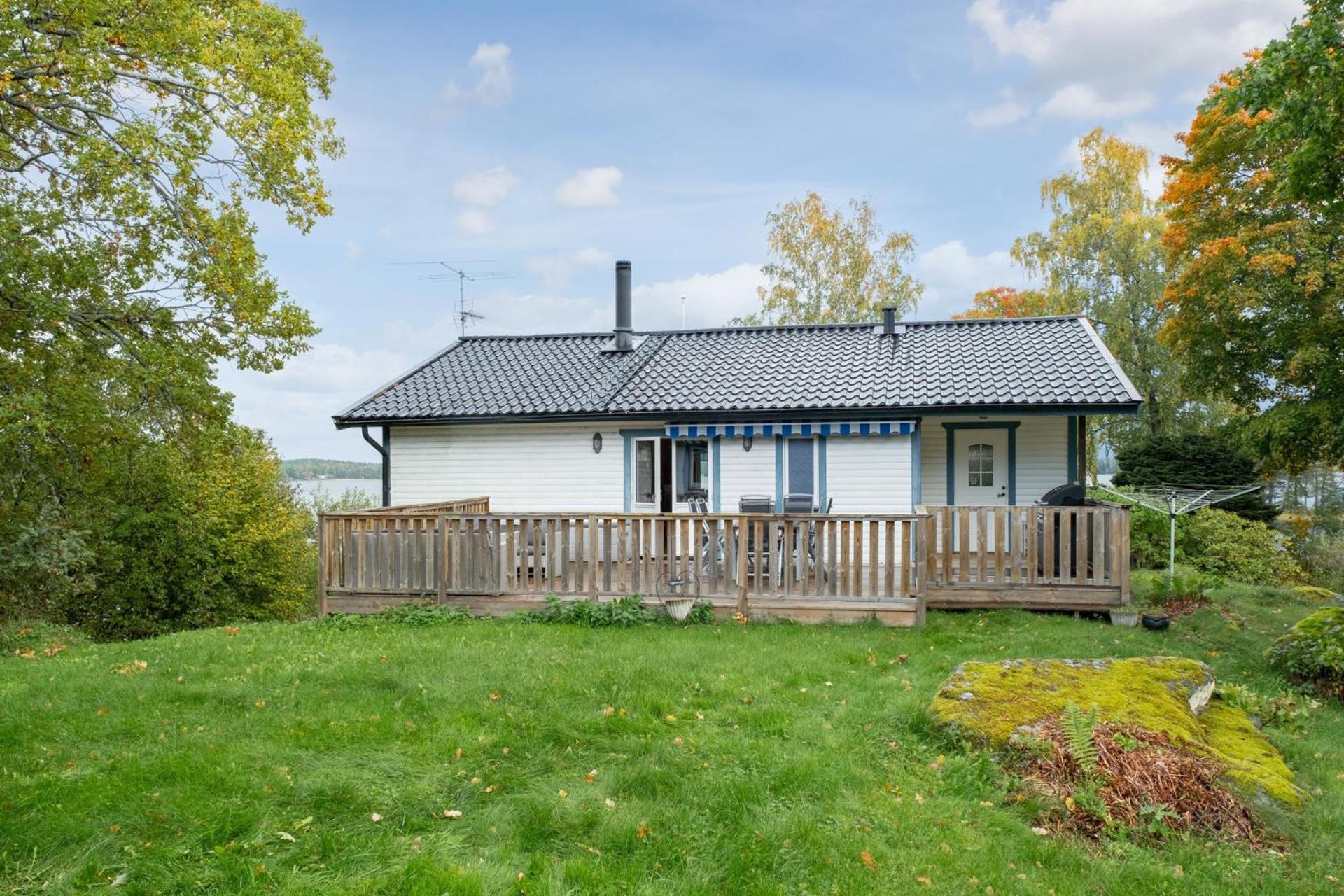 Unique Cottage With A View Of Malaren, Мариефред Экстерьер фото